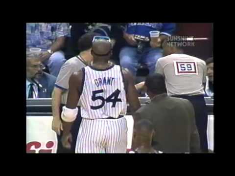 Horace Grant "Punches" Danny Ferry - 1996