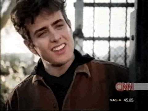 1999   CNN Entertainment News   Joey McIntyre and Jordan Knight (@_BoysOnTheBlock)