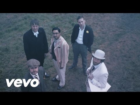 Kaiser Chiefs - Meanwhile Up In Heaven