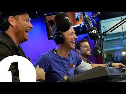 Coldplay sing three very boring songs