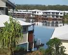 Coombabah Apartment: North Gold Coast-Quality Quiet Comfort: Affordable