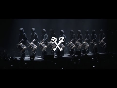 Woodkid - Volcano - Live (Official)