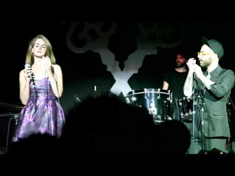 Woodkid & Lana Del Rey - Video Games ( Live )