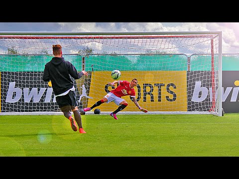 Man Utd vs freekickerz - Penalty Challenge