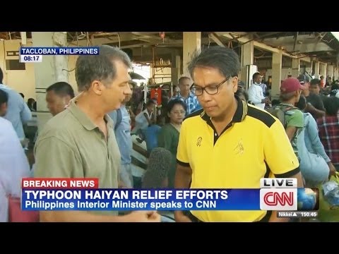 Mar Roxas grilled on CNN with Andrew Stevens