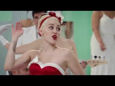 Miley Cyrus & Bill Murray - Let It Snow (A Very Murray Christmas)