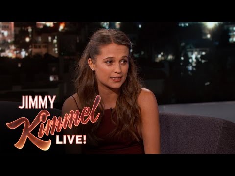 Alicia Vikander Correctly Pronounces Her Name