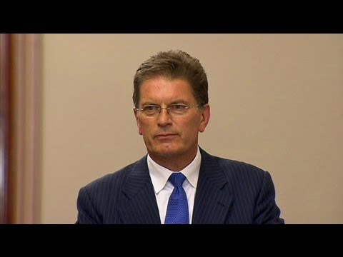 Baillieu stands down as Victorian Premier