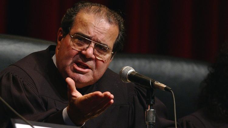 la-na-scalia-race-20151210-001