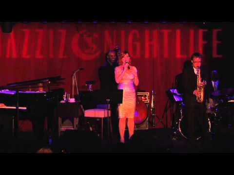 Molly Ringwald performing at Jazziz Nightlife