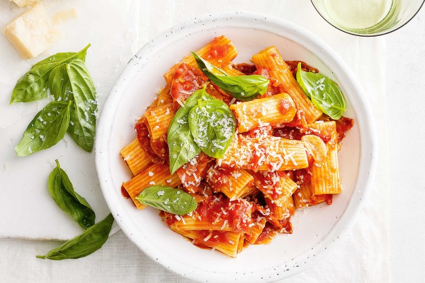 Spicy salami and chilli rigatoni