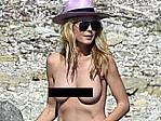 *PREMIUM EXCLUSIVE* Heidi Klum goes topless with boyfriend Vito Schnabel in Gulf of Saint-Tropez