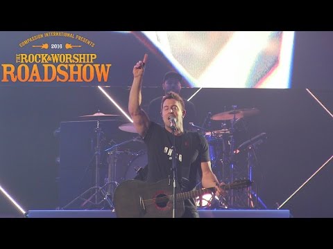 Jeremy Camp performing live at The Rock and Worship Roadshow 2016