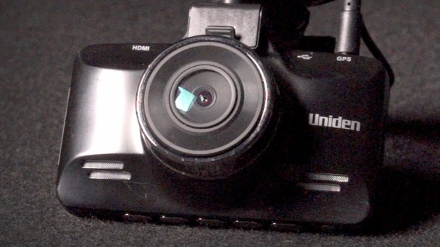 Uniden iGo Cam 755