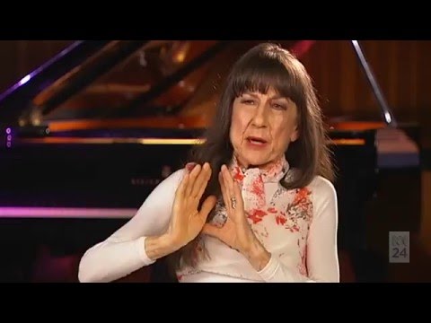 Judith Durham - One Plus One Interview