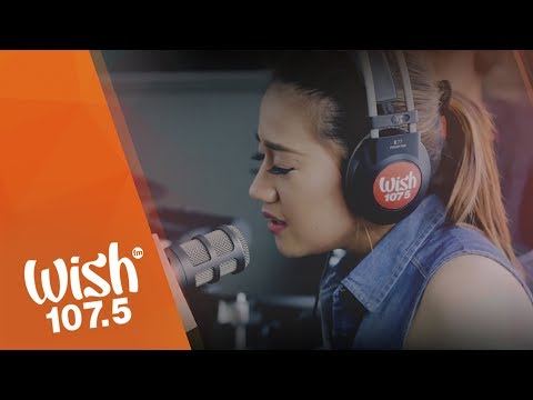 Morissette covers "Against All Odds" (Take a Look at Me Now) on Wish 107.5 Bus