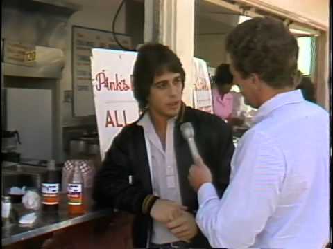 Tony Danza & Huell Howser at Pink's Hot Dogs (1981)