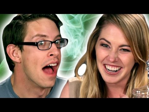 Americans Try Absinthe For The First Time