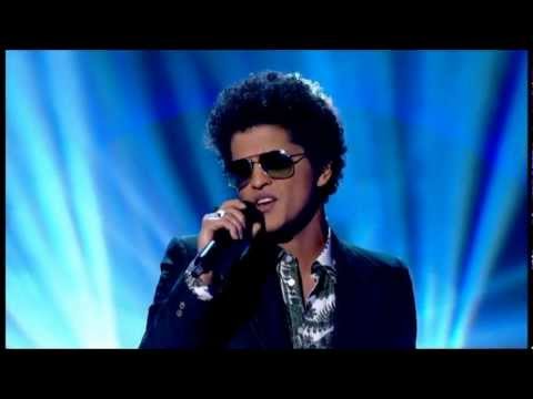 Bruno Mars - When I Was Your Man (Live Let's Dance for Comic Relief)