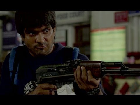 Kasab shoots at CST station video leaked