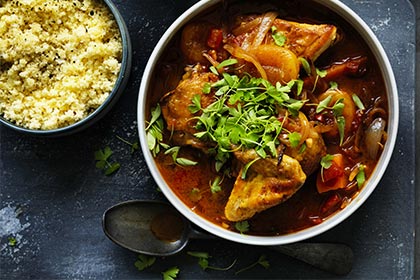 Chicken tagine with mango and apricot.