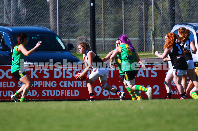 17-4-16. Round 1, 2016 WVFL season. Jackettes 4-10-34 def Bayswater 4-2-26 at Bayswater Oval. Photo: Peter Haskin