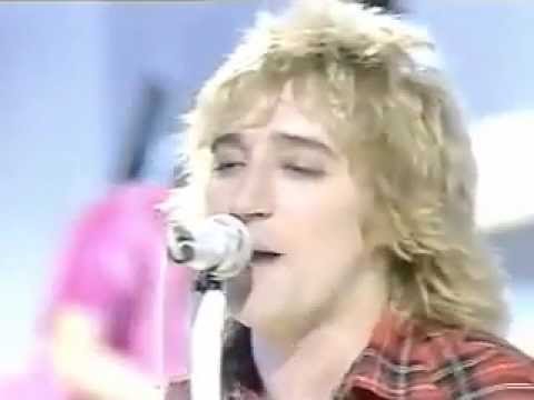 Rod Stewart - Maggie May 1979 (TV Live)