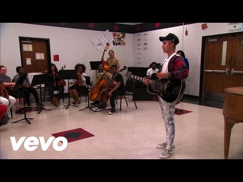 Justin Bieber - Love Yourself (Live From The 2016 Radio Disney Music Awards)