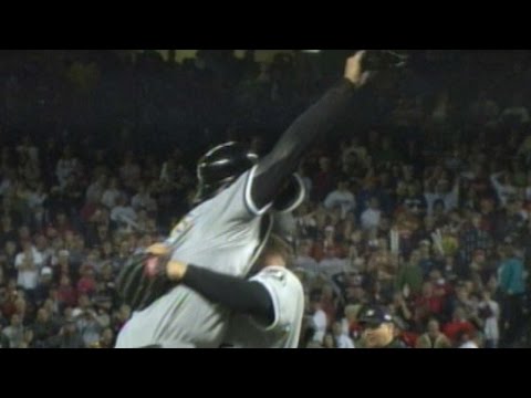 2005 WS Gm4: Chicago White Sox are World Champions