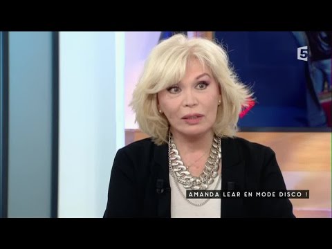 Amanda Lear, en mode disco - C à vous - 13/05/2016