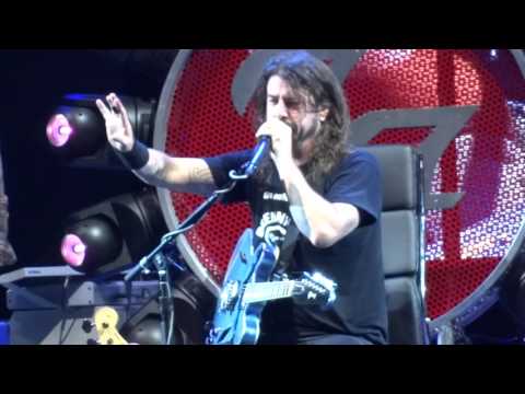 Foo Fighters - "Tom Sawyer" [Rush cover], Band Intros and More (Live in San Diego 9-24-15)