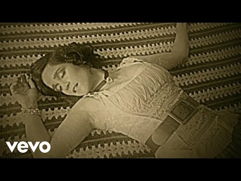 Julieta Venegas - Limon Y Sal (Video)