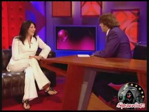 Anjelica Huston on Friday Night with Jonathan Ross pt 1