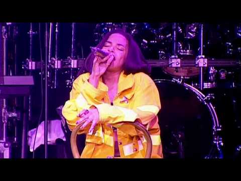 Aaliyah   Live in Amsterdam   Short Version