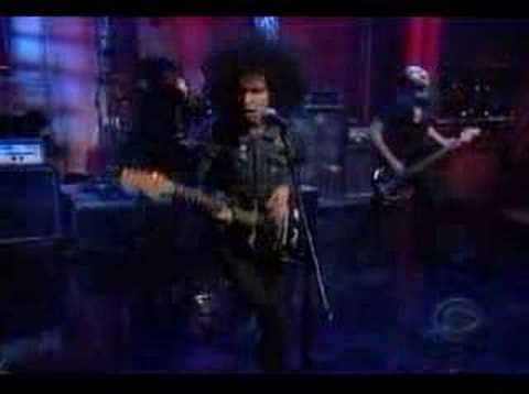 At the Drive-In - "One-Armed Scissor" LIVE on the Late Show