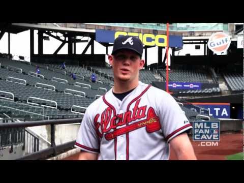 Craig Kimbrel Imitates Braves' Pitchers (Glavine, Maddux and Smoltz)