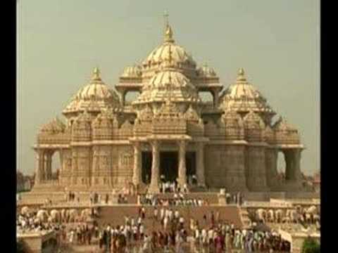 Akshardham, The 8th Wonder of The World-Louise and Stuart's Amazing India Travels