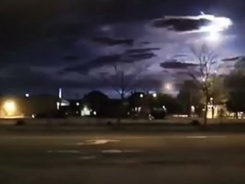 Raw: Meteor Lights Up New England Sky