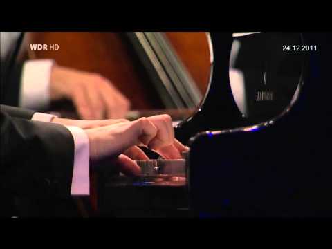 Chopin  Piano Concerto No. 1 Op.11 Evgeny Kissin