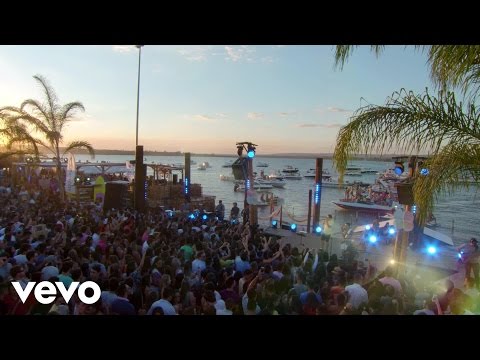 Matheus & Kauan - O Nosso Santo Bateu – Na Praia Ao Vivo