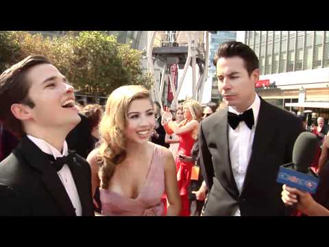 Jennette McCurdy, Nathan Kress & Jerry Trainor Talk 'iCarly' at the Creative Arts Emmy Awards 2011