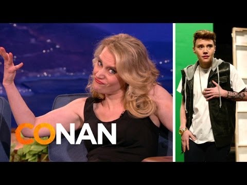 Kate McKinnon's Justin Bieber Impression Secrets