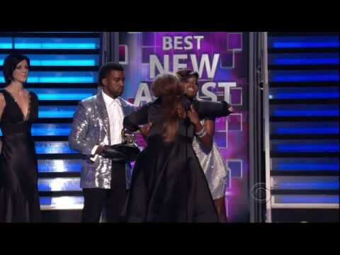 2009 GRAMMY Awards - Adele Wins Best New Artist