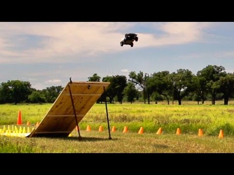 RC Battle | Dude Perfect