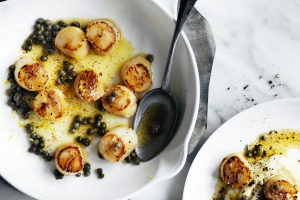 cr: William Meppem (GW, food - june 4)Neil Perry recipe : Pan fried scallops with cauliflower puree, capers and lemon