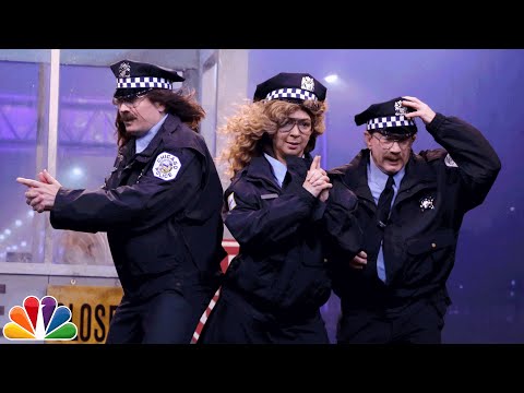 The Windy City Blue with Maya Rudolph and Martin Short