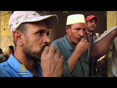 Street Food - Feeding unrest in Cairo: The politics of bread