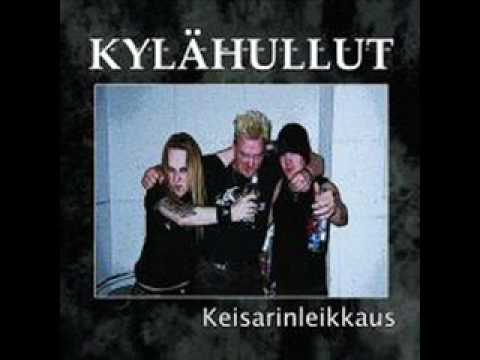 Kylähullut - Maksa paskana