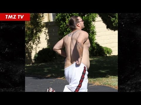 Kevin Federline -- Working His Gut Off