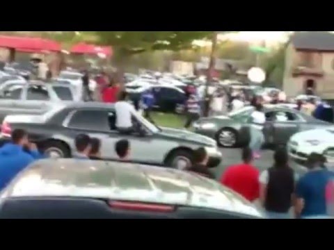 Shootout in South Dallas.... over 100 shots fired! (MUST SEE)